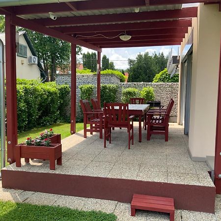 Gosy Apartmanok Siofok Exterior photo
