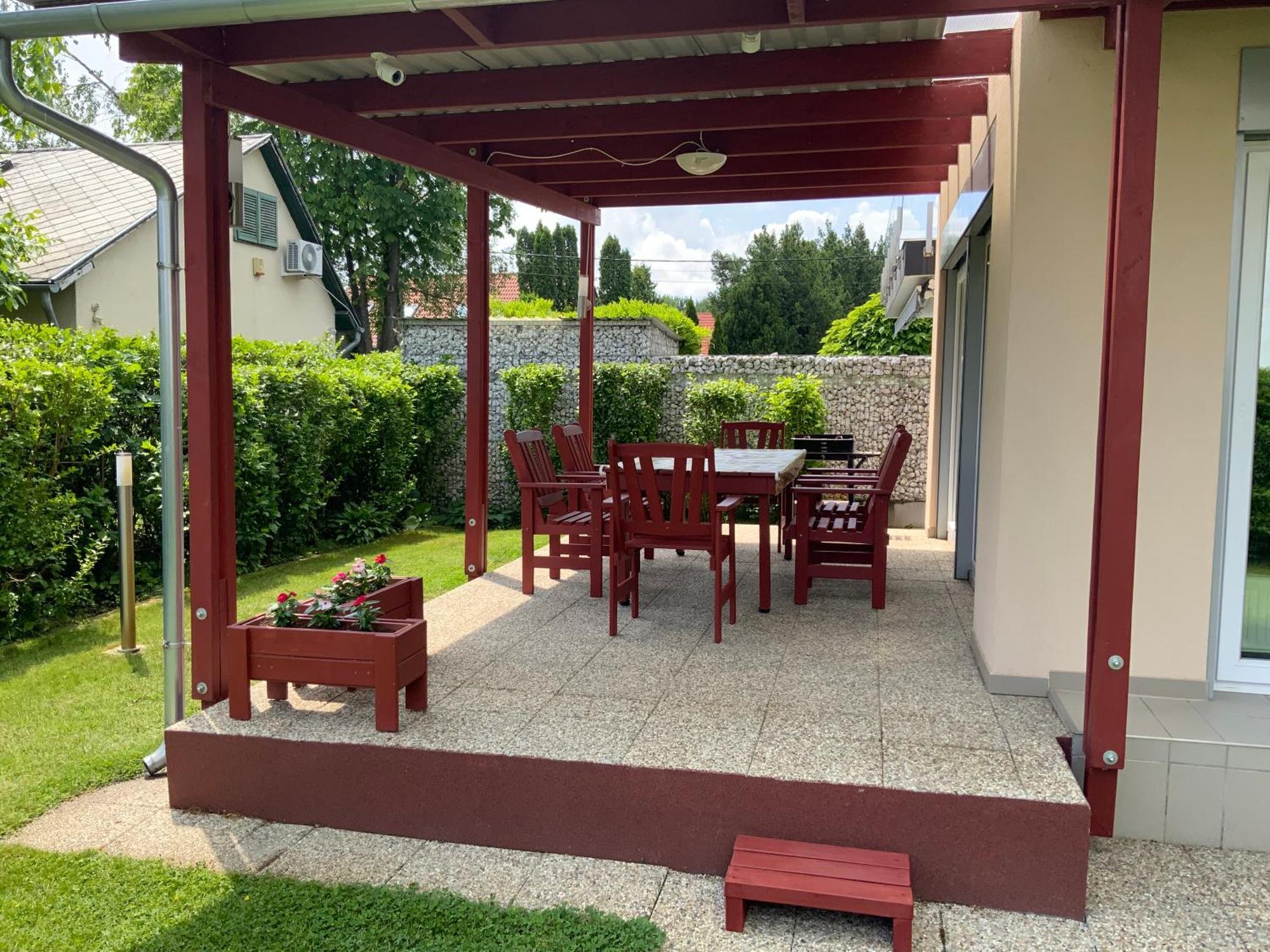 Gosy Apartmanok Siofok Exterior photo